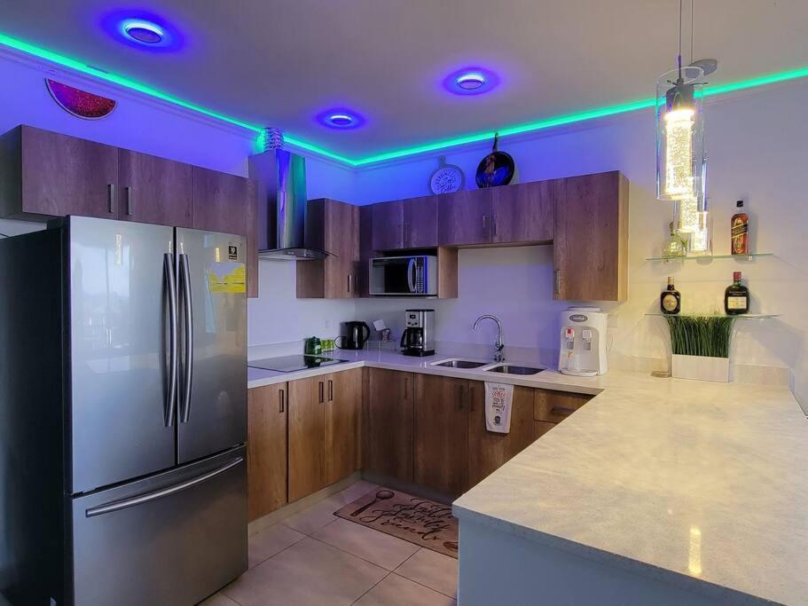 Apartamento Con Impresionante Vista En La Cuidad Apartment *